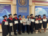 Awarding of diplomas to Masters of Management students